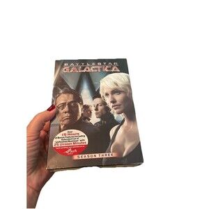 Battlestar Galactica -Season 3 DVD 6-Disc Set Universal ‘06 20 Episodes + XTRAS
